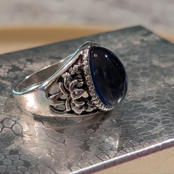 MOOD RING SIZE 7.5 NEW - Picture 2 of 4